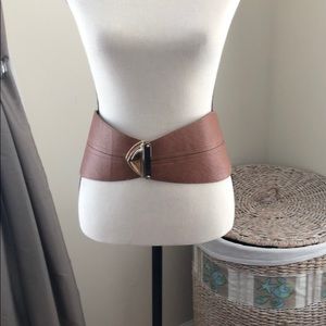 Cognac faux leather belt